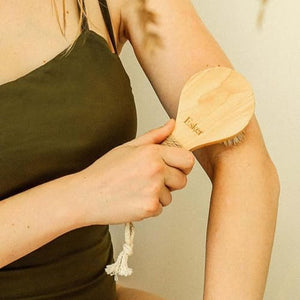 Esker Dry Brush: Skin Exfoliating Full Body Brush for Better Circulation and Energy Flow, Made with Natural Tree Wood, Perfect for Bathing or Shower Routine
