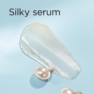 Elizabeth Arden Hyaluronic Acid + Peptides Ceramide Capsules Hydra-Plumping Serum