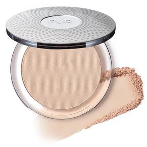 PÜR MINERALS 4-in-1 Pressed Mineral Makeup Powder Foundation with SPF 15 - Concealer & Finishing Compact Pressed Powder for Face - Buildable Medium to Full Coverage Foundation Powder
